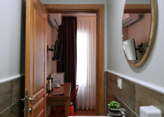 Narpera Taksim Boutique *