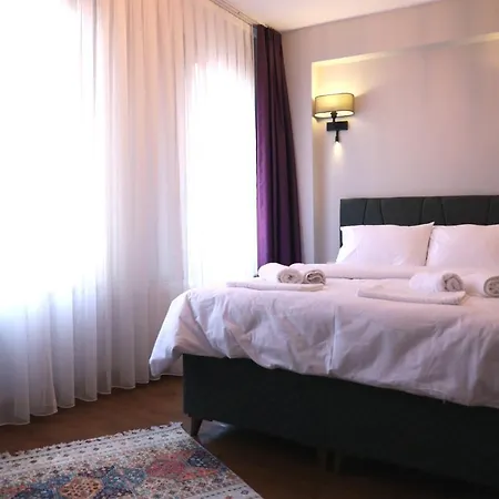 Narpera Taksim Boutique *