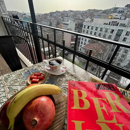 Narpera Taksim Boutique